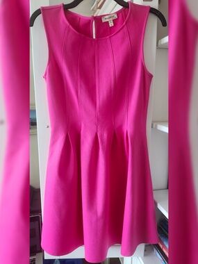 Women's short pink dress - Small - NEW